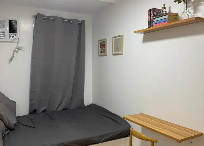 Bnj Urban Deca W Netflix, Max, Yt Premium, Free Parking Apartment Manila
